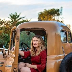 Meet your Posher, Christine